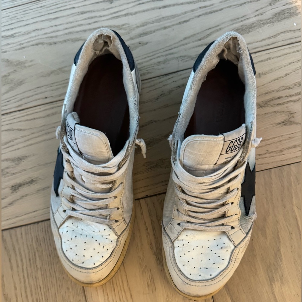 Golden Goose Superstar Distressed Sneakers Black Star Made in Italy - Picture 2 of 4